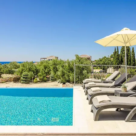 Katrina Σβορωνάτα