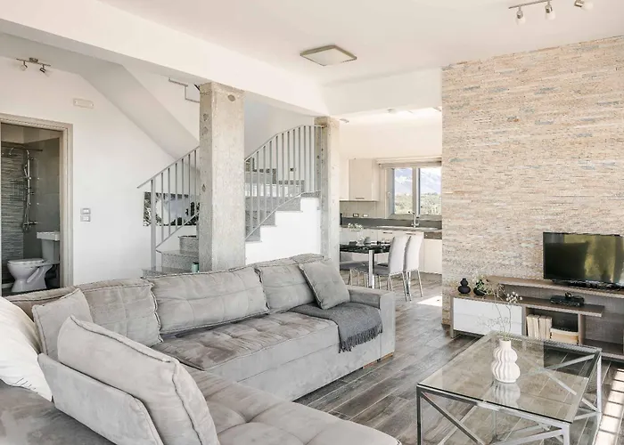 Βίλα Katrina Σβορωνάτα